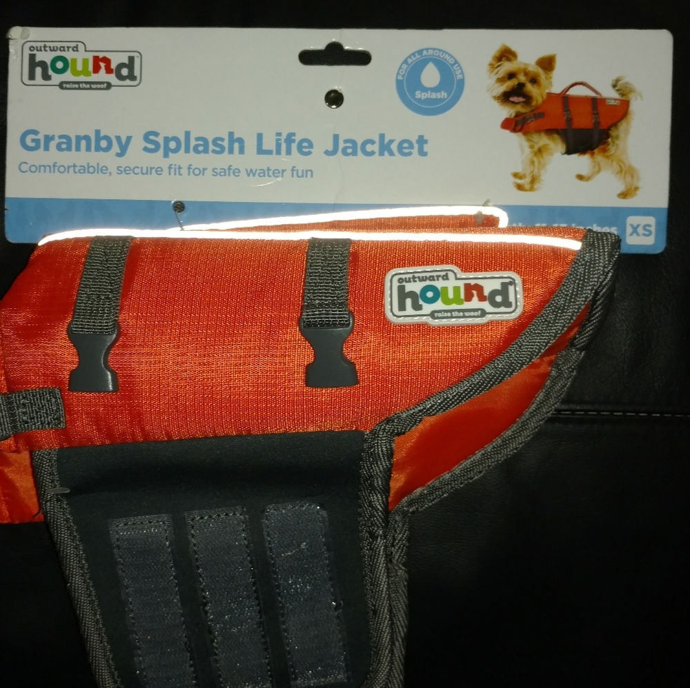 Dog life jacket